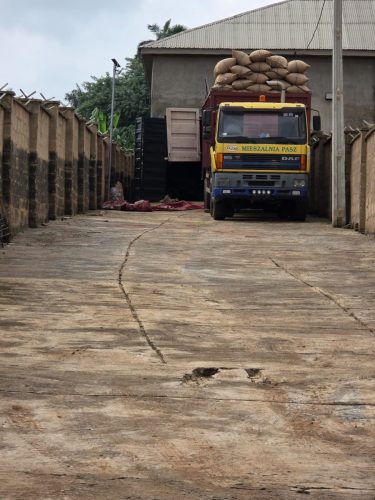 a8abfd40-baa0-4a59-8ad6-aa31191e71e1